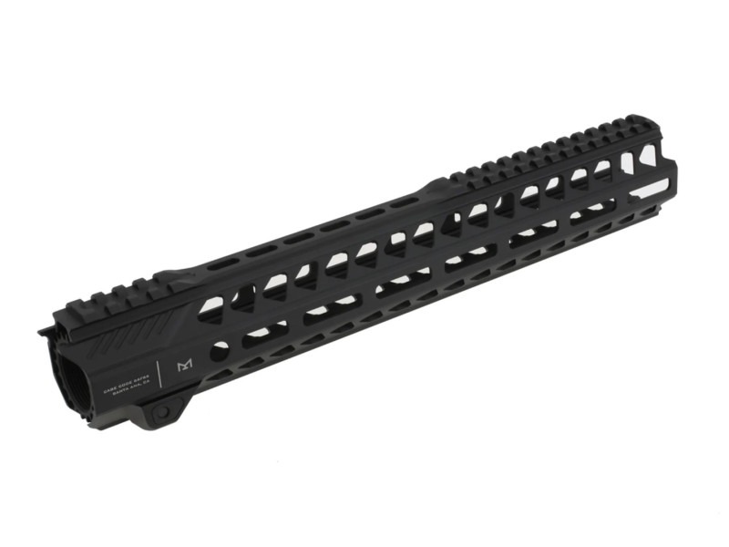 Strike Industries 13,5" M-lok predpažbie AR15 - čierne